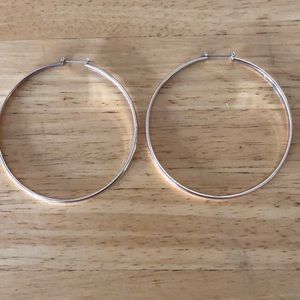 Hopped oversized earrings